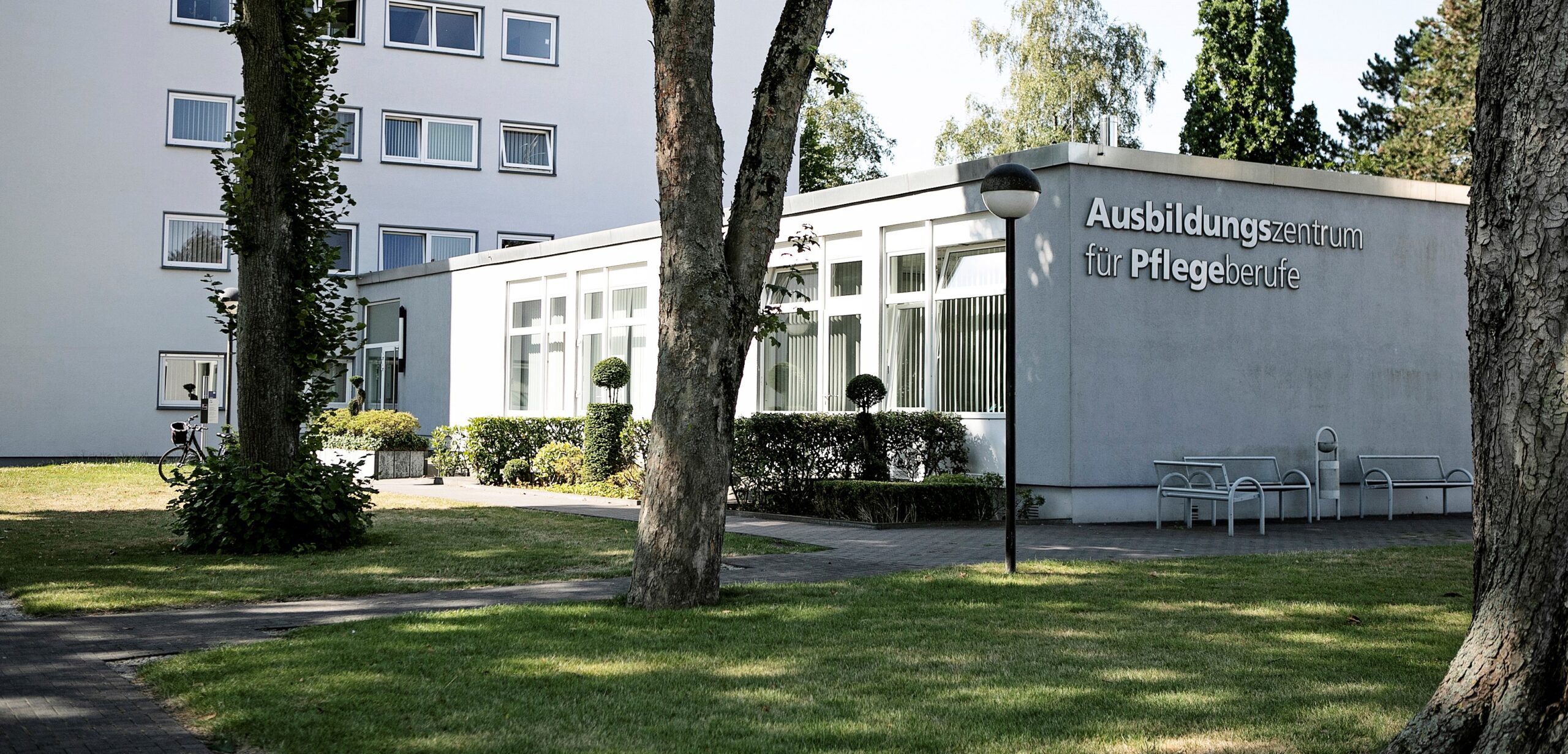 Klinikum Lippstadt GmbH / Ausbildungszentrum für Pflegeberufe